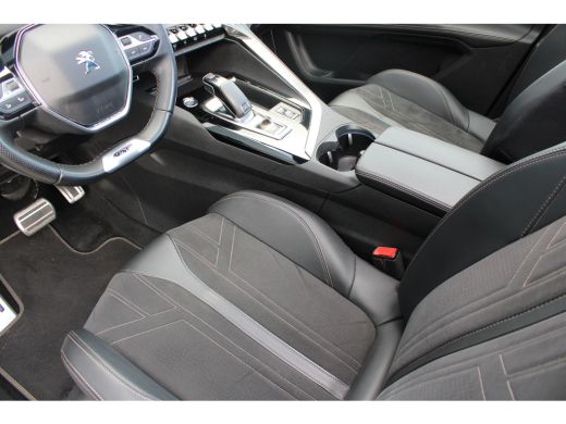 Peugeot 5008 1.2 PureTech EAT8 GT | Automaat | Navigatie | Camera | Panorama/schuifdak | Focal | Elektrische a... ActivLease financial lease