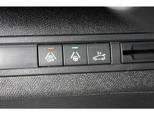 Peugeot 5008 1.2 PureTech EAT8 GT | Automaat | Navigatie | Camera | Panorama/schuifdak | Focal | Elektrische a... ActivLease financial lease