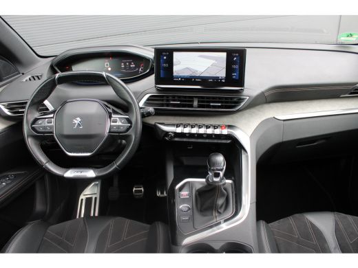 Peugeot 5008 1.2 PureTech GT | Navigatie | Camera | Panorama/schuifdak | Alcantara | All season | Apple carplay | ActivLease financial lease