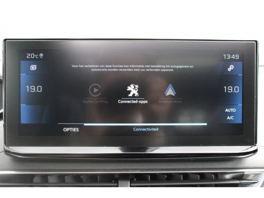 Peugeot 5008 1.2 PureTech GT | Navigatie | Camera | Panorama/schuifdak | Alcantara | All season | Apple carplay | ActivLease financial lease