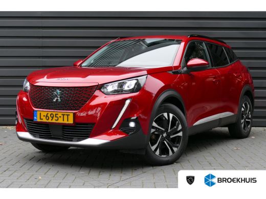 Peugeot e-2008 136PK 50KWH ALLURE PACK AUTOMAAT / CAMERA / STOELVERWARMING / SOH 89,31% / KEYLESS / CARPLAY / 17... ActivLease financial lease