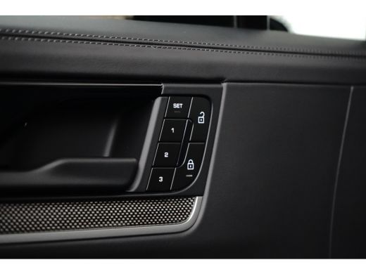 Porsche Cayenne 3.0 E-HYBRID 469PK / NAVI / LEDER / CLIMA / LED-MATRIX / 1E EIGENAAR / ORG. NL / BTW AUTO / PANO... ActivLease financial lease