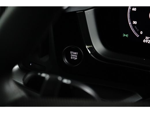 Porsche Cayenne 3.0 E-HYBRID 469PK / NAVI / LEDER / CLIMA / LED-MATRIX / 1E EIGENAAR / ORG. NL / BTW AUTO / PANO... ActivLease financial lease