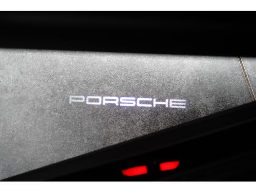 Porsche Cayenne 3.0 E-HYBRID 469PK / NAVI / LEDER / CLIMA / LED-MATRIX / 1E EIGENAAR / ORG. NL / BTW AUTO / PANO... ActivLease financial lease