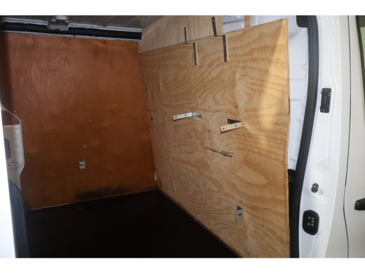 Renault Trafic 2.0 dCi 150pk L2 H1 Automaat Work Edition ActivLease financial lease