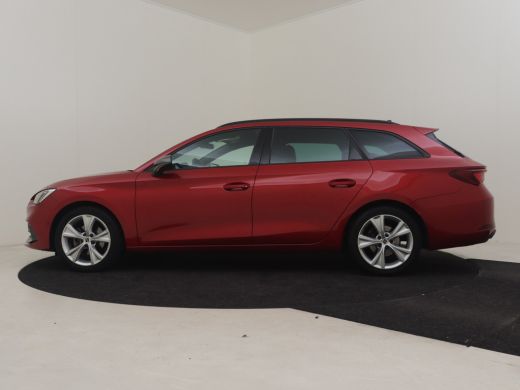 Seat Leon Sportstourer 1.0 TSI FR Business Intense Achteruitrijcamera | Stoel/stuurverw | Cruise contr adap... ActivLease financial lease