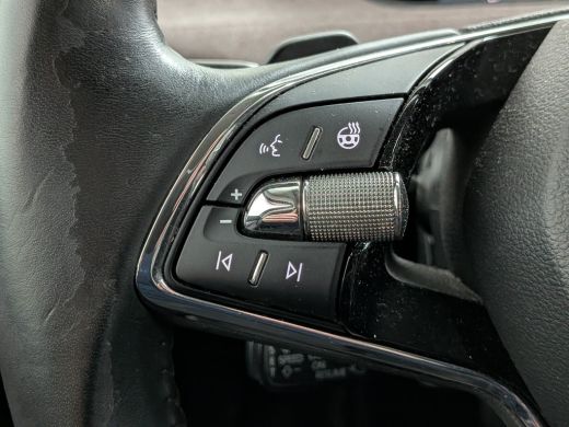 Skoda Enyaq iV 60 First Edition | Achteruitrijcamera | Trekhaak uitklapbaar | Cruise contr adapt | Stoel/stuurve... ActivLease financial lease