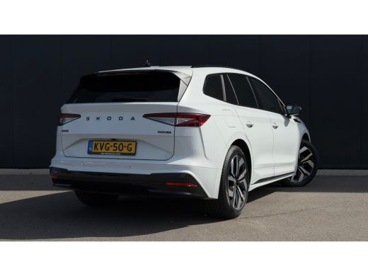 Skoda Enyaq iV Sportline Tour Edition | Chrome interieur accenten | Driving mode select | Parkeersensoren voor e... ActivLease financial lease
