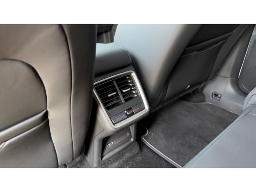 Skoda Enyaq iV Sportline Tour Edition | Chrome interieur accenten | Driving mode select | Parkeersensoren voor e... ActivLease financial lease