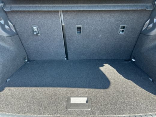 Skoda Epiq Business Launch Edition 56 kWh | Achteruitrijcamera | Stoel/Stuurverwarming | Draadloze Telefoonl... ActivLease financial lease