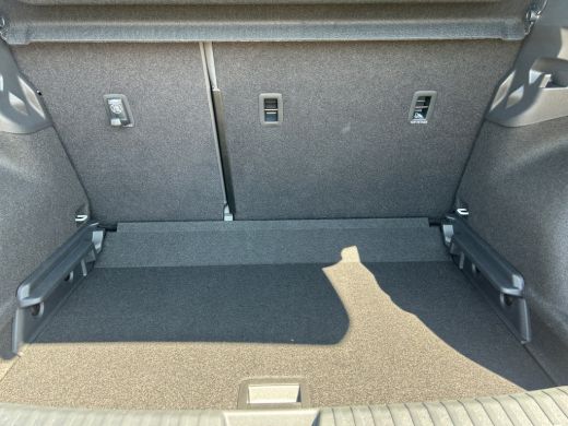 Skoda Epiq Business Launch Edition 56 kWh | Achteruitrijcamera | Stoel/Stuurverwarming | Draadloze Telefoonl... ActivLease financial lease