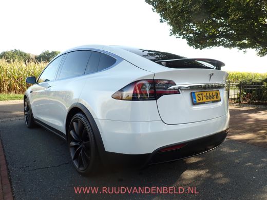 Tesla Model X 100D 88%SOH / MCU2 / CCS / ENHANCED-AUTOPILOT / 22'' / CARBON / TREKHAAK ActivLease financial lease