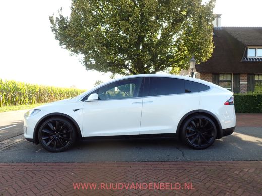 Tesla Model X 100D 88%SOH / MCU2 / CCS / ENHANCED-AUTOPILOT / 22'' / CARBON / TREKHAAK ActivLease financial lease