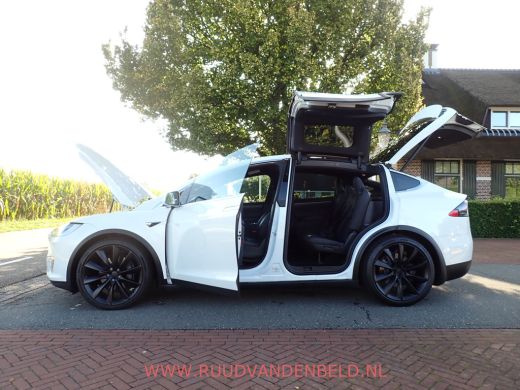 Tesla Model X 100D 88%SOH / MCU2 / CCS / ENHANCED-AUTOPILOT / 22'' / CARBON / TREKHAAK ActivLease financial lease