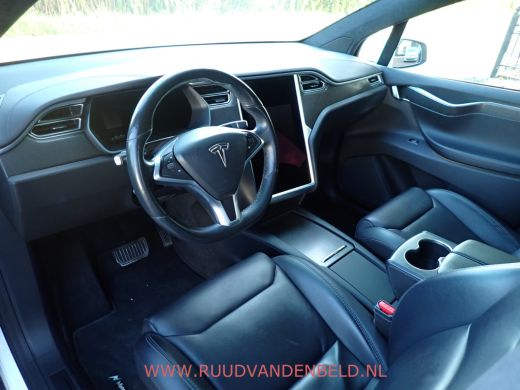Tesla Model X 100D 88%SOH / MCU2 / CCS / ENHANCED-AUTOPILOT / 22'' / CARBON / TREKHAAK ActivLease financial lease