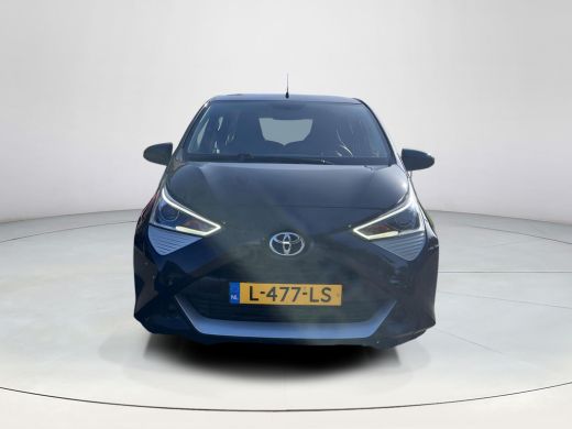 Toyota Aygo 1.0 VVT-i x-play | 5 deurs | Carplay | Airconditioning | Parkeercamera | ActivLease financial lease