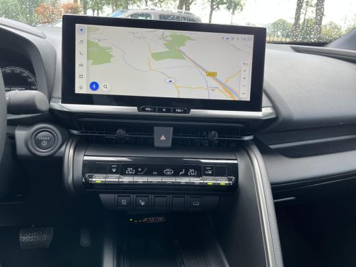 Toyota C-HR 1.8 Hybrid 140 First Edition | 360 graden camera | Elektrische achterklep | Navigatiesysteem ActivLease financial lease