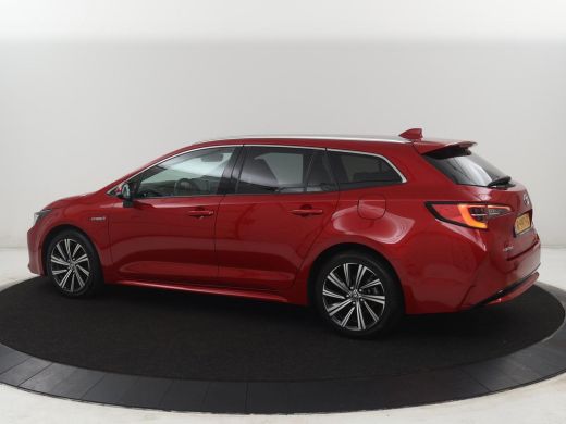 Toyota Corolla Touring Sports | Half Leder | Camera | Stoelverwarming | Carplay | Climate control | Bluetooth | DAB | Adaptive ... ActivLease financial lease