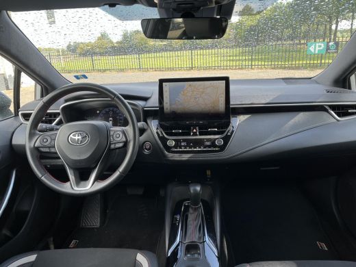 Toyota Corolla Touring Sports Hybrid 140 GR Sport | Trekhaak | Stoelverwarming | Keyless entry ActivLease financial lease