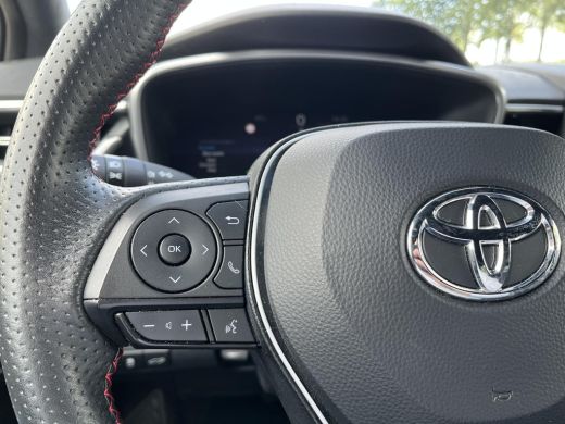 Toyota Corolla Touring Sports Hybrid 140 GR Sport | Trekhaak | Stoelverwarming | Keyless entry ActivLease financial lease