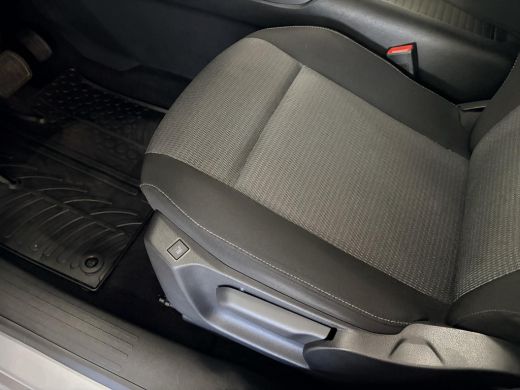 Toyota ProAce 1.2 Turbo Dynamic Long ActivLease financial lease