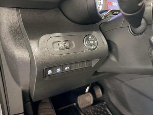 Toyota ProAce 1.2 Turbo Dynamic Long ActivLease financial lease