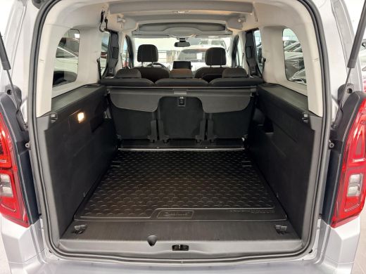 Toyota ProAce 1.2 Turbo Dynamic Long ActivLease financial lease