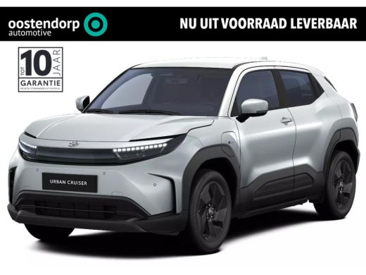 Toyota Urban Cruiser Dynamic 61 kWh | Nieuwe auto | Direct uit voorraad leverbaar | ActivLease financial lease
