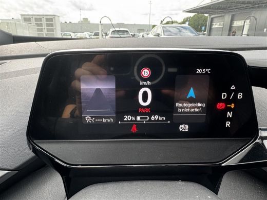 Volkswagen ID.4 First 77 kWh NL-AUTO | TREKHAAK | CAMERA ActivLease financial lease