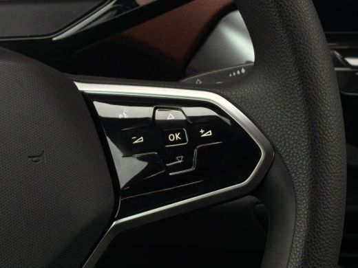 Volkswagen ID.5 Pro Performance 204 pk | Parkeersenoren | Apple Carplay | Stoel/stuur verwarming | ActivLease financial lease