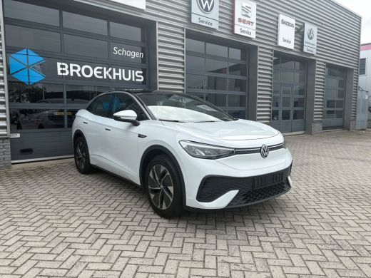 Volkswagen ID.5 Pro Performance 204 pk | Parkeersenoren | Apple Carplay | Stoel/stuur verwarming | ActivLease financial lease