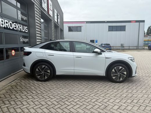 Volkswagen ID.5 Pro Performance 204 pk | Parkeersenoren | Apple Carplay | Stoel/stuur verwarming | ActivLease financial lease