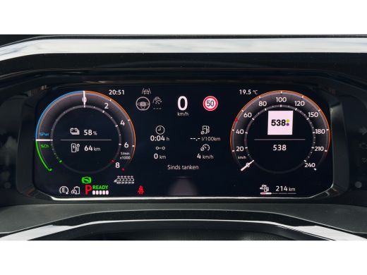 Volkswagen Multivan Bulli eHybrid lang 4MOTION | Vis-A-Vis | Trekhaak | 4 Seizoenen Banden | Art Velours | IQ-Light |... ActivLease financial lease
