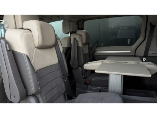 Volkswagen Multivan Bulli eHybrid lang 4MOTION | Vis-A-Vis | Trekhaak | 4 Seizoenen Banden | Art Velours | IQ-Light |... ActivLease financial lease