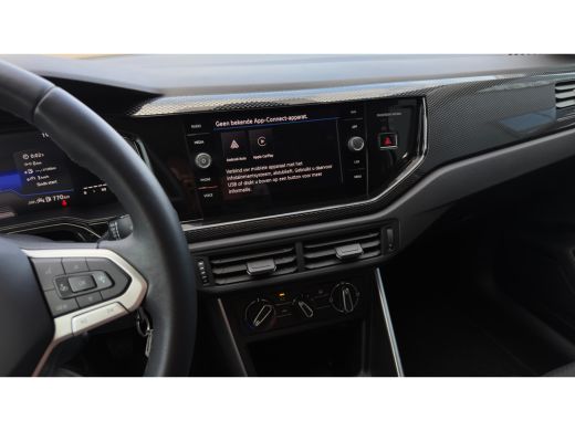 Volkswagen Polo 1.0TSI 95pk Life Edition | Camera | Apple Carplay | Navi | Parkeersensoren voor en achter (Park D... ActivLease financial lease