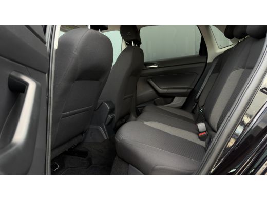 Volkswagen Polo 1.0TSI 95pk Life Edition | Camera | Apple Carplay | Navi | Parkeersensoren voor en achter (Park D... ActivLease financial lease