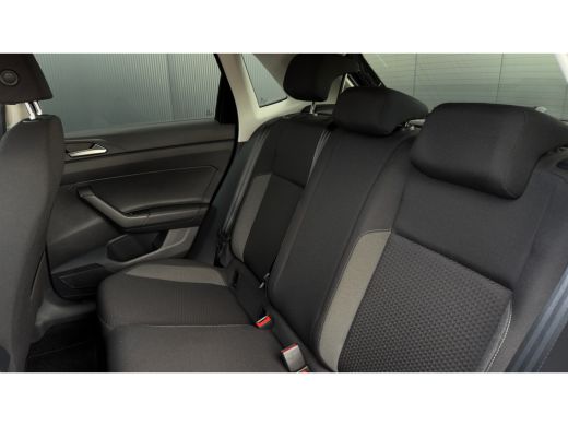 Volkswagen Polo 1.0TSI 95pk Life Edition | Camera | Apple Carplay | Navi | Parkeersensoren voor en achter (Park D... ActivLease financial lease