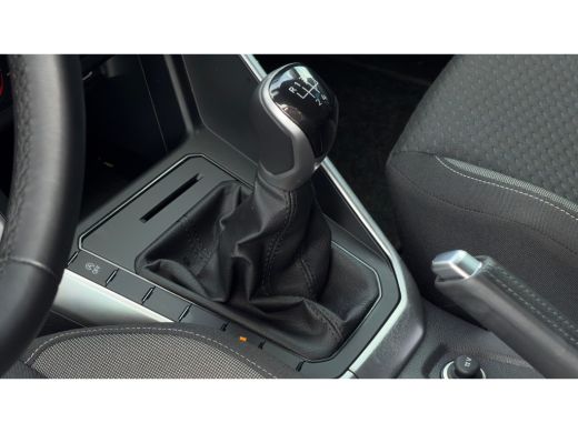 Volkswagen Polo 1.0TSI 95pk Life Edition | Camera | Apple Carplay | Navi | Parkeersensoren voor en achter (Park D... ActivLease financial lease
