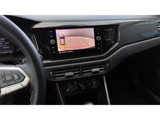 Volkswagen Polo 1.0TSI 95pk Life Edition | Camera | Apple Carplay | Navi | Parkeersensoren voor en achter (Park D... ActivLease financial lease