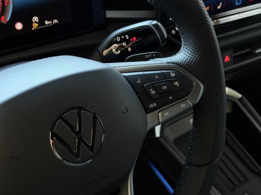 Volkswagen T-Roc 1.5 150PK eTSI R-LINE 06/2026 EDITION IQ LED/GRIL LOGO STOEL/STUUR.VERW ELEK.KLEP 2026 ActivLease financial lease