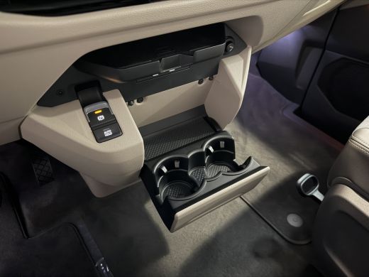 Volkswagen Transporter Ocean eHybrid 245pk Trekhaak 19''lmv hydraulisch hefdak Stoel/stuur verw. phev plug in hybrid ActivLease financial lease