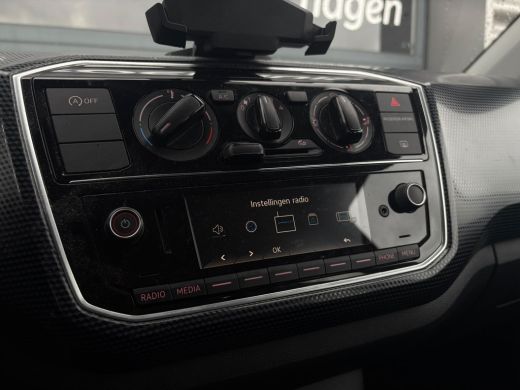 Volkswagen up! 1.0 BMT 60 pk move | Airco | Bluetooth | DAB | ActivLease financial lease