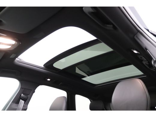 Volvo  XC60 T6 AWD Ultra Black Edition | Luchtvering | Trekhaak | Snel Beschikbaar | Harman/Kardon | ActivLease financial lease