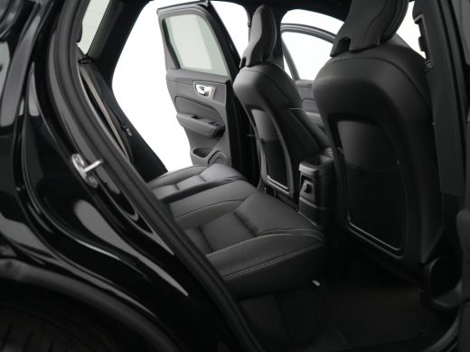 Volvo  XC60 T6 Recharge AWD Ultra Black Edition | Luchtvering | Head-Up | 360&deg; | Harman/Kardon | Panoramadak ... ActivLease financial lease