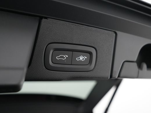 Volvo  XC60 T6 Recharge AWD Ultra Black Edition | Luchtvering | Head-Up | 360&deg; | Harman/Kardon | Panoramadak ... ActivLease financial lease
