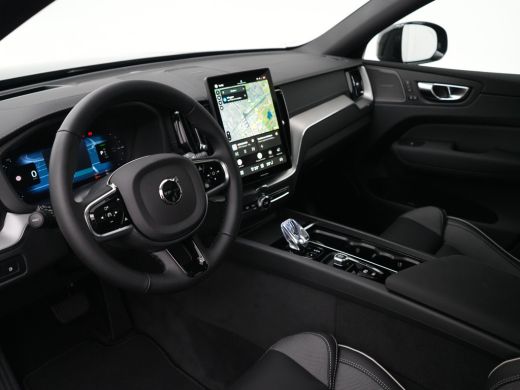 Volvo  XC60 T6 Recharge AWD Ultra Black Edition | Luchtvering | Head-Up | 360&deg; | Harman/Kardon | Panoramadak ... ActivLease financial lease