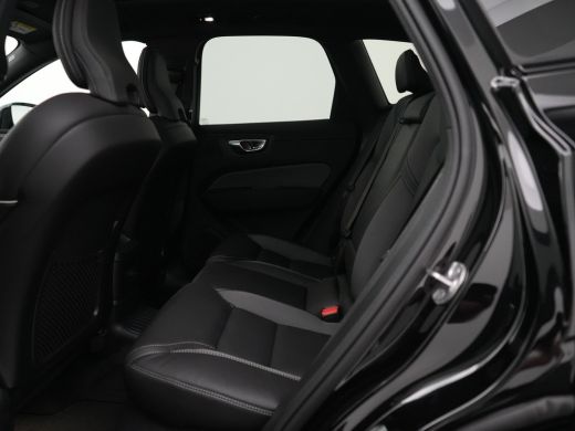 Volvo  XC60 T6 Recharge AWD Ultra Black Edition | Luchtvering | Head-Up | 360&deg; | Harman/Kardon | Panoramadak ... ActivLease financial lease