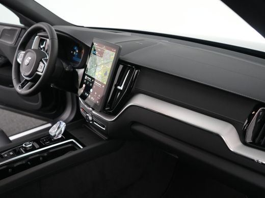 Volvo  XC60 T6 Recharge AWD Ultra Black Edition | Luchtvering | Head-Up | 360&deg; | Harman/Kardon | Panoramadak ... ActivLease financial lease