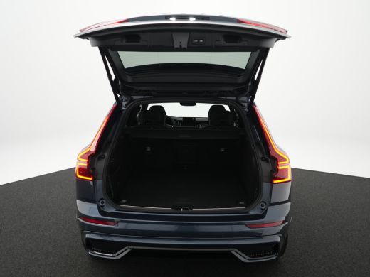 Volvo  XC60 T6 Recharge AWD Ultra Black Edition | Luchtvering | Head-Up | 360&deg; | Harman/Kardon | Panoramadak ... ActivLease financial lease