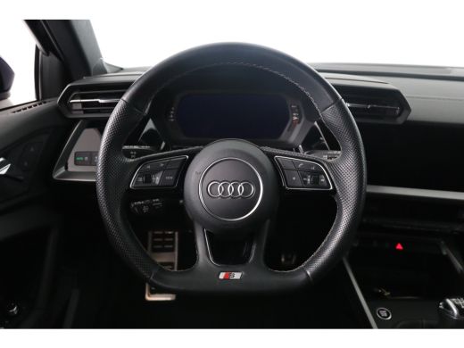 Audi A3 Sportback 35 TFSI S edition | 1e Eigenaar! | Dealer Onderhouden! | Virtual | Camera | LED | Clima... ActivLease financial lease